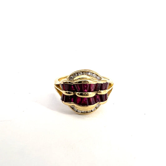 Vintage Mid-century 18k Gold Diamond Ruby Ring.