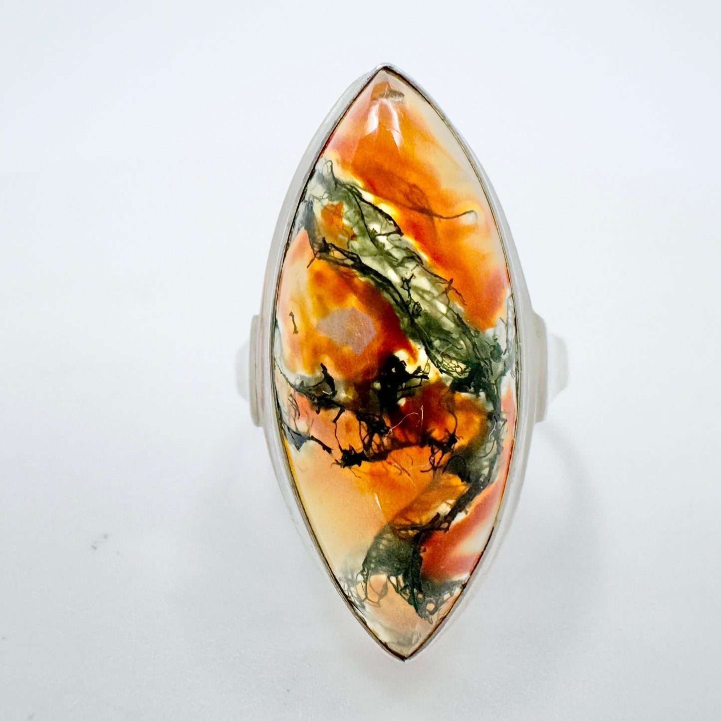 Vintage 1960-70s. Solid Silver Moss Agate Ring.