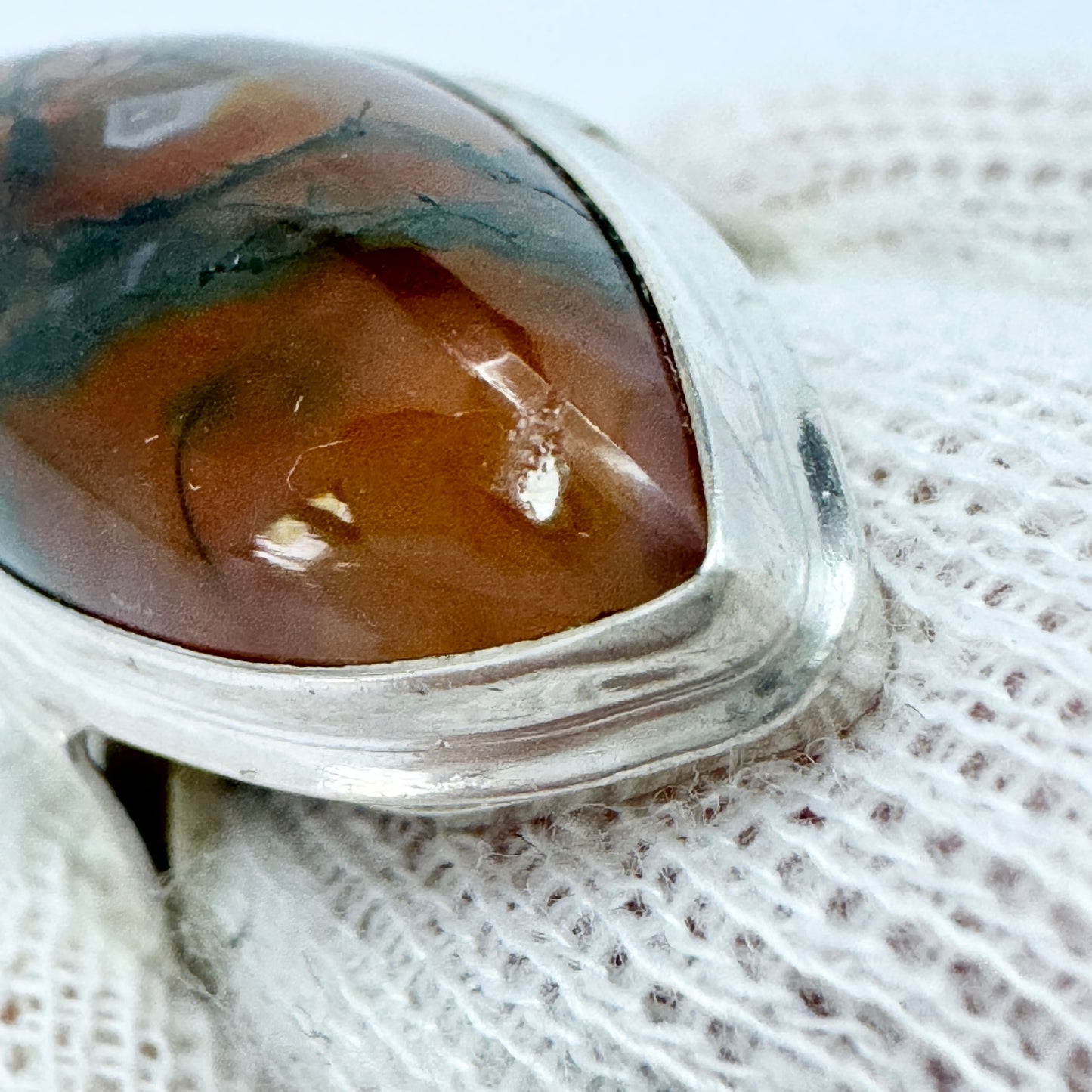 Vintage 1960-70s. Solid Silver Moss Agate Ring.