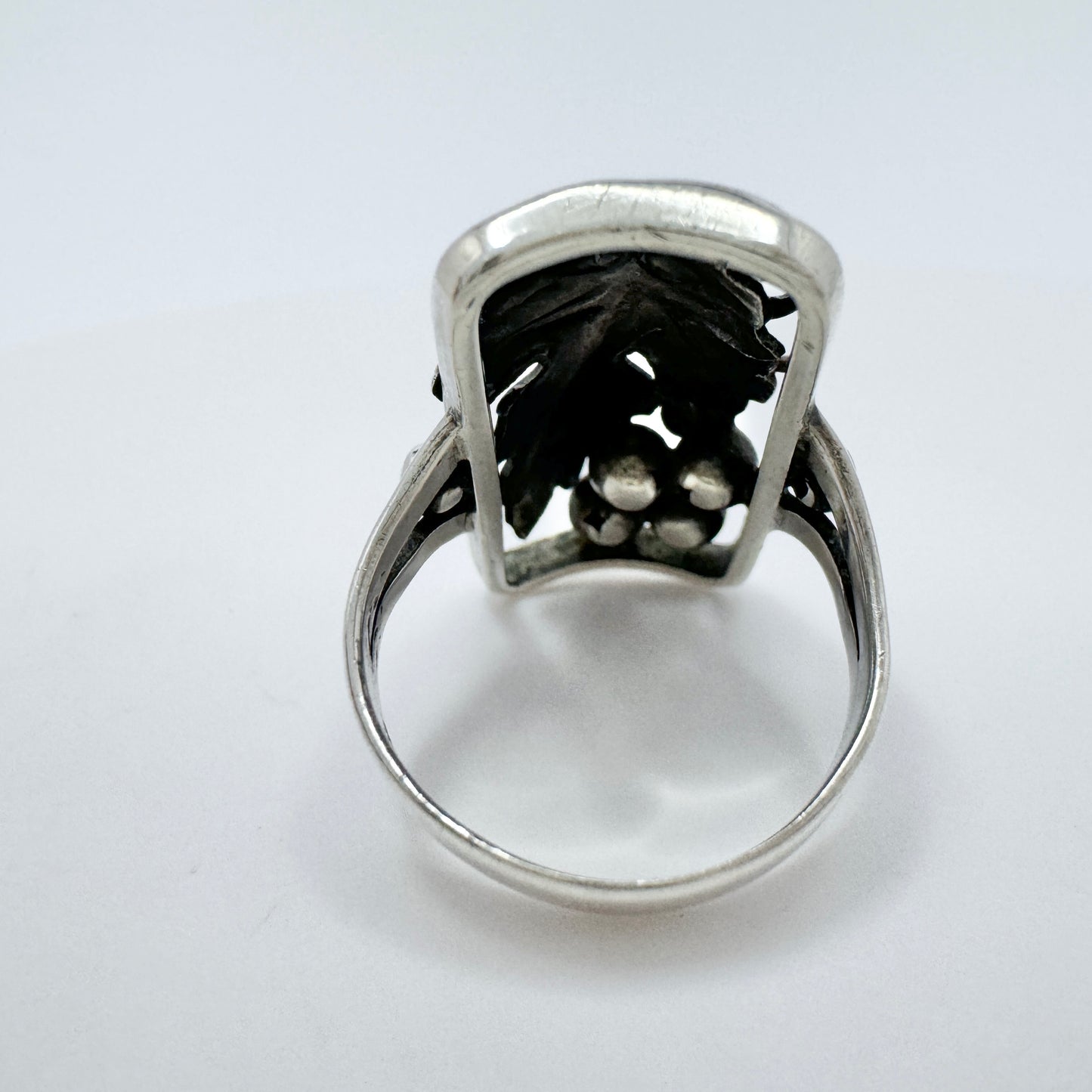 Denmark 1940-50s. Vintage Solid Silver Grape Ring.