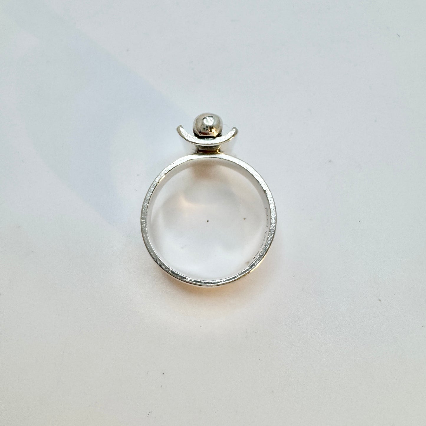 Elis Kauppi, Kupittaan Kulta, Finland. Vintage Modernist Sterling Silver Ring.