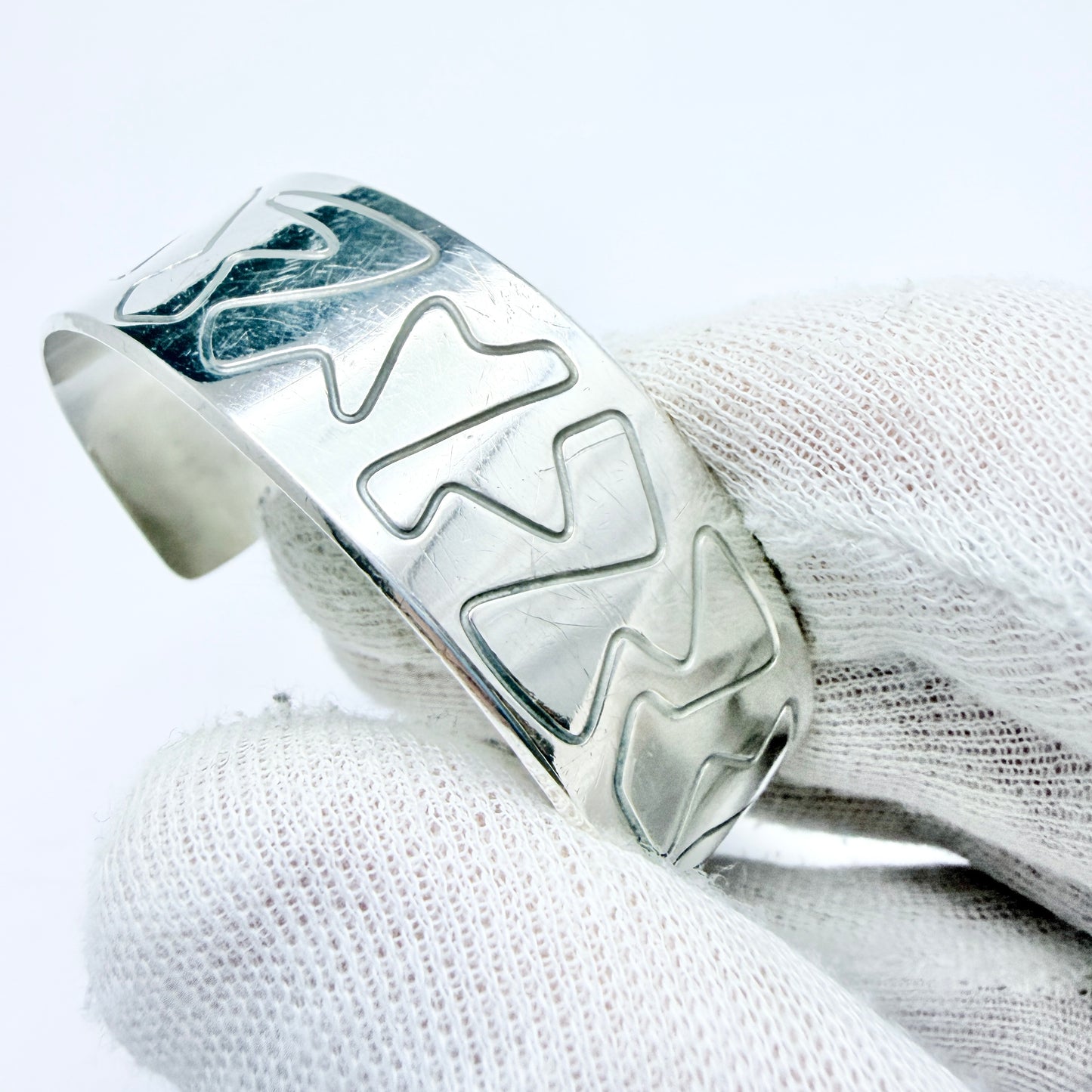 Karl Zilas Mattson, Sweden 1962. Vintage Sterling Silver Cuff Bracelet.