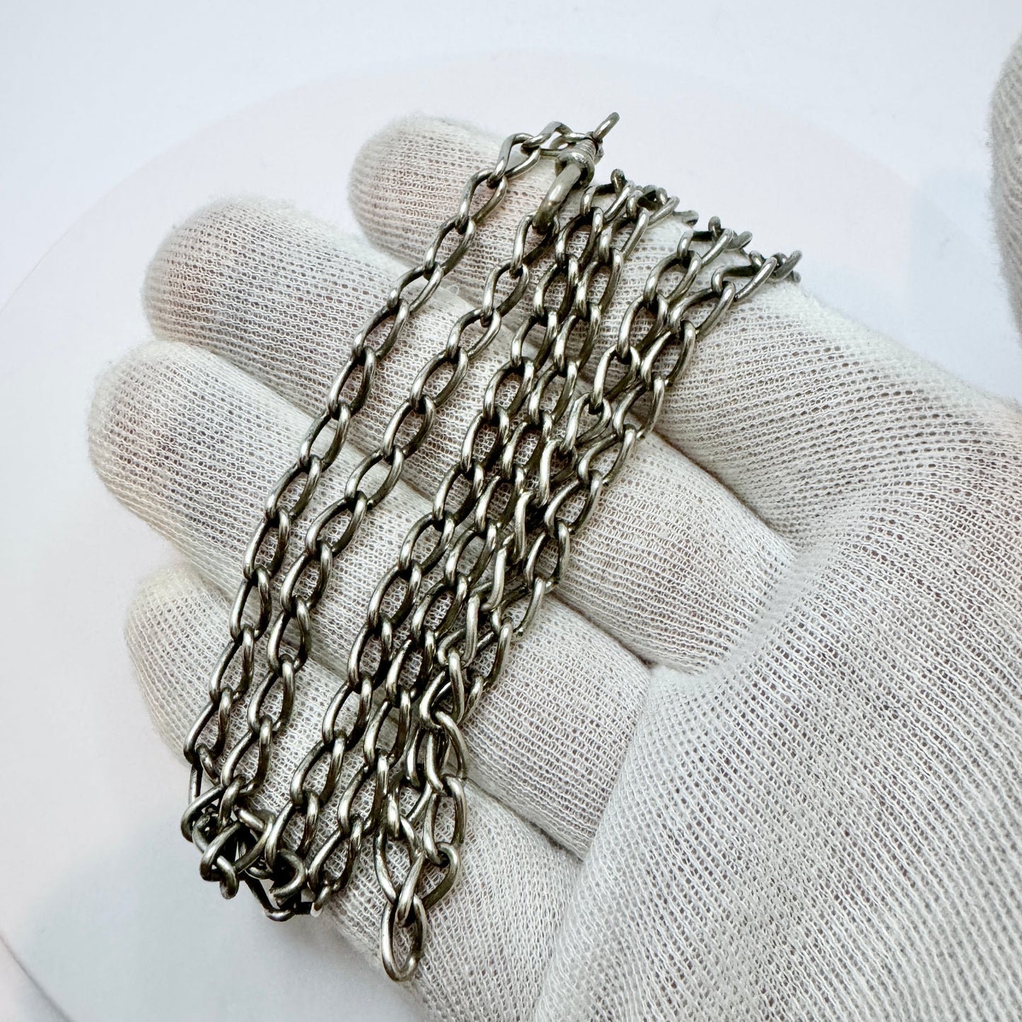 Sweden c 1900. Antique Solid Silver Watch Chain in Necklace Length.