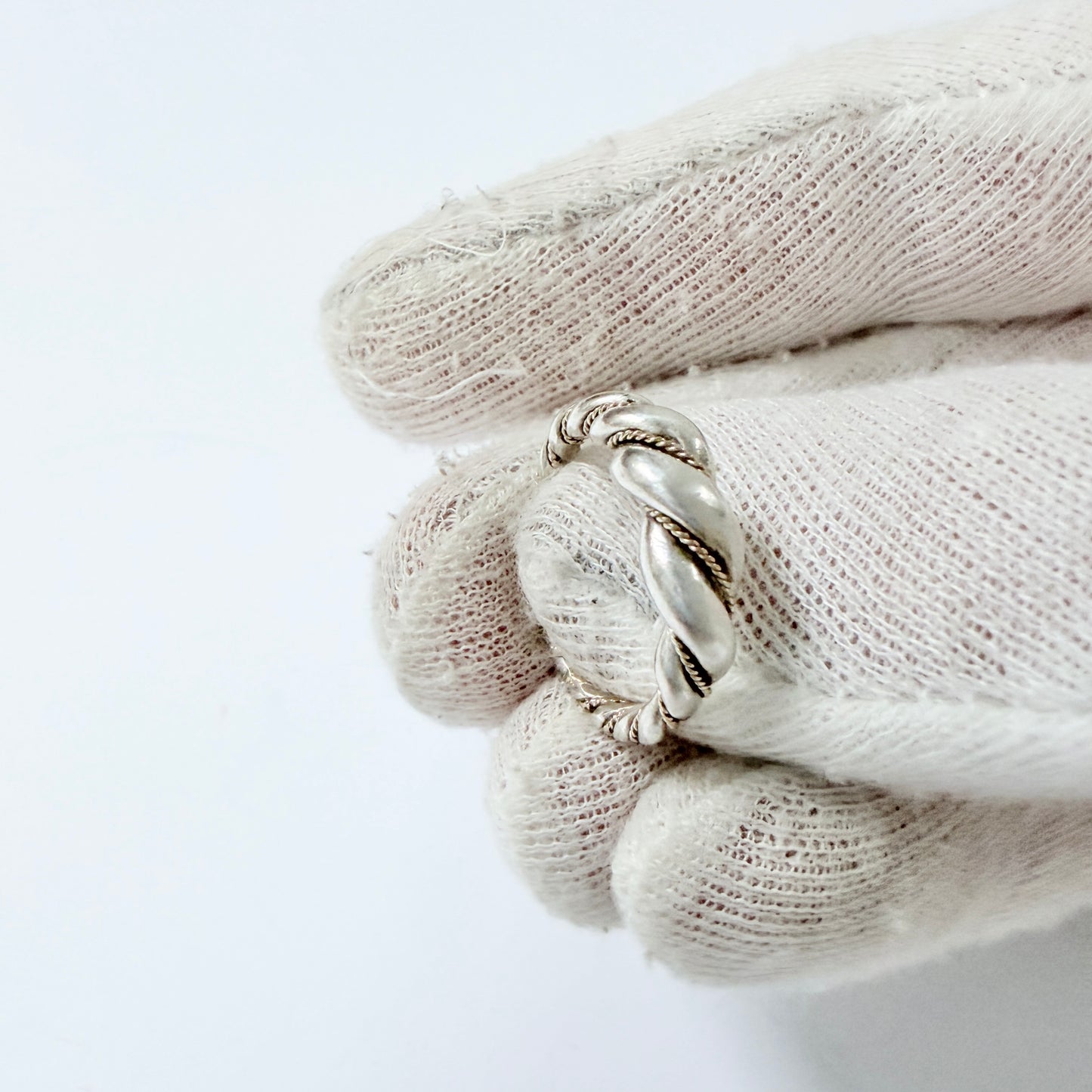 G Wetteholm Sweden. Vintage Silver Gold Wire Viking Copy Ring.