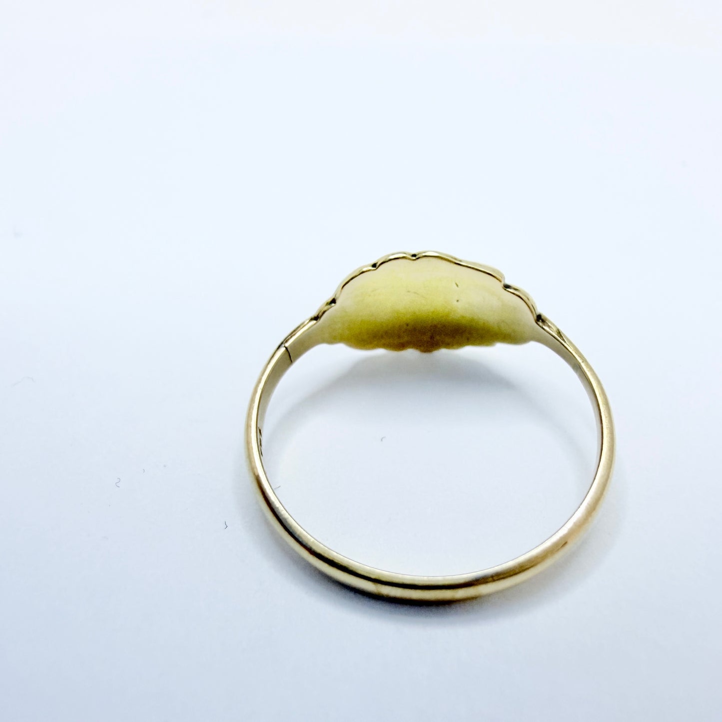 Evald Nielsen, Denmark. Antique Art Nouveau 14k Gold Ring.