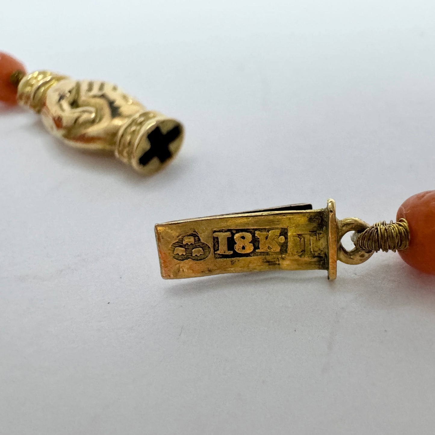 Sweden. Antique Victorian 18k Gold Coral Necklace.