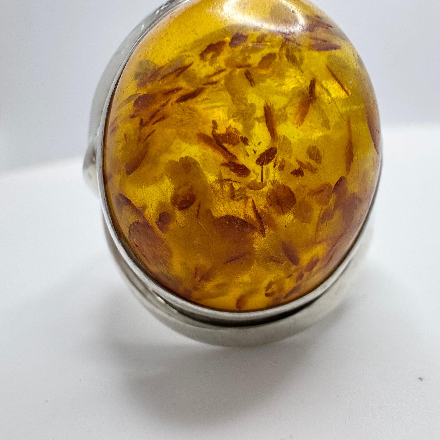 Vintage Sterling Silver Amber Men's Ring.