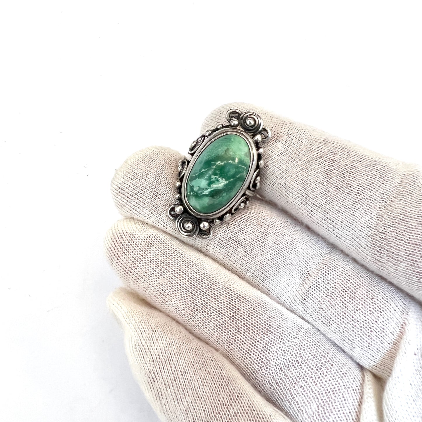Early 1900s, Antique Sterling Silver Green Turquoise Ring.