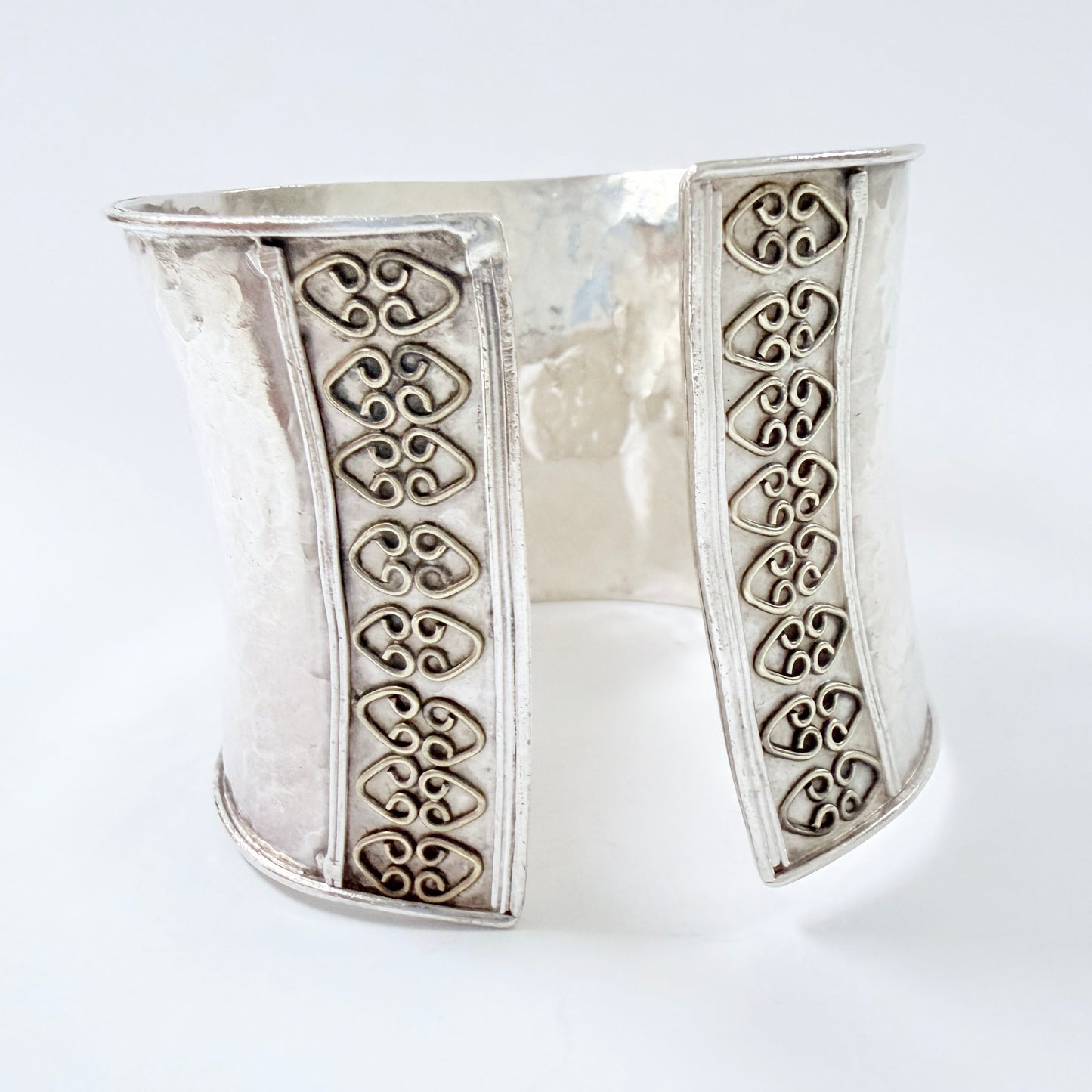 Bold Vintage Sterling Silver Metal Work Cuff Bracelet.