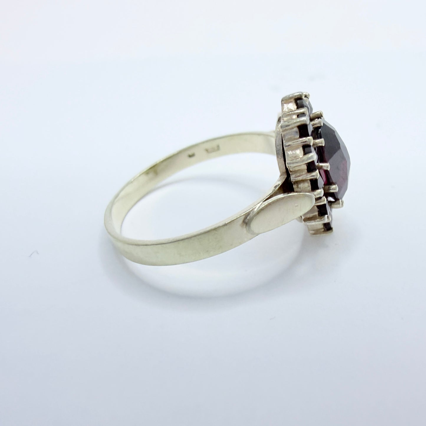Vintage Gilt Solid Silver Garnet Cluster Ring.