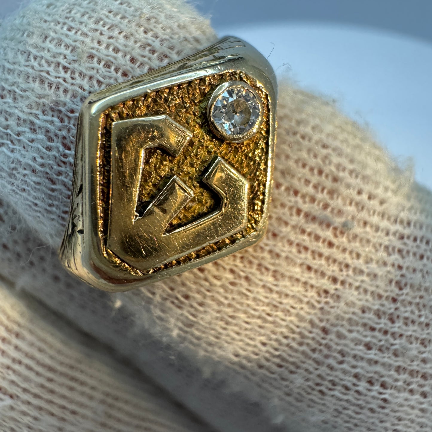 Vintage c 1930. Art Deco 14k Gold Diamond Signet Ring E.