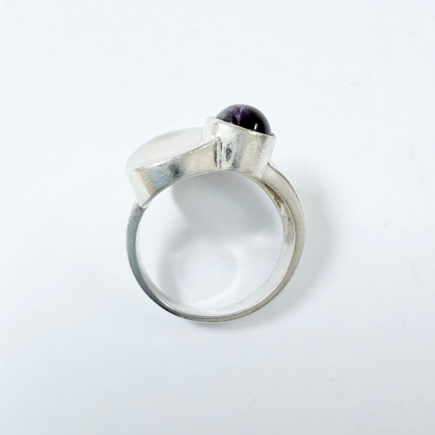 Vintage 1950-60s. Sterling Silver Amethyst Ring.