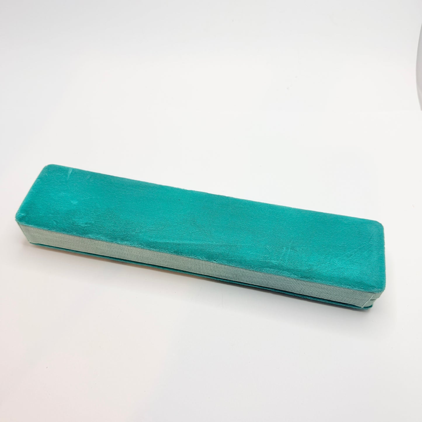 Sweden. Vintage 23.5cm / 9.3in Velvet Jewelry Box.