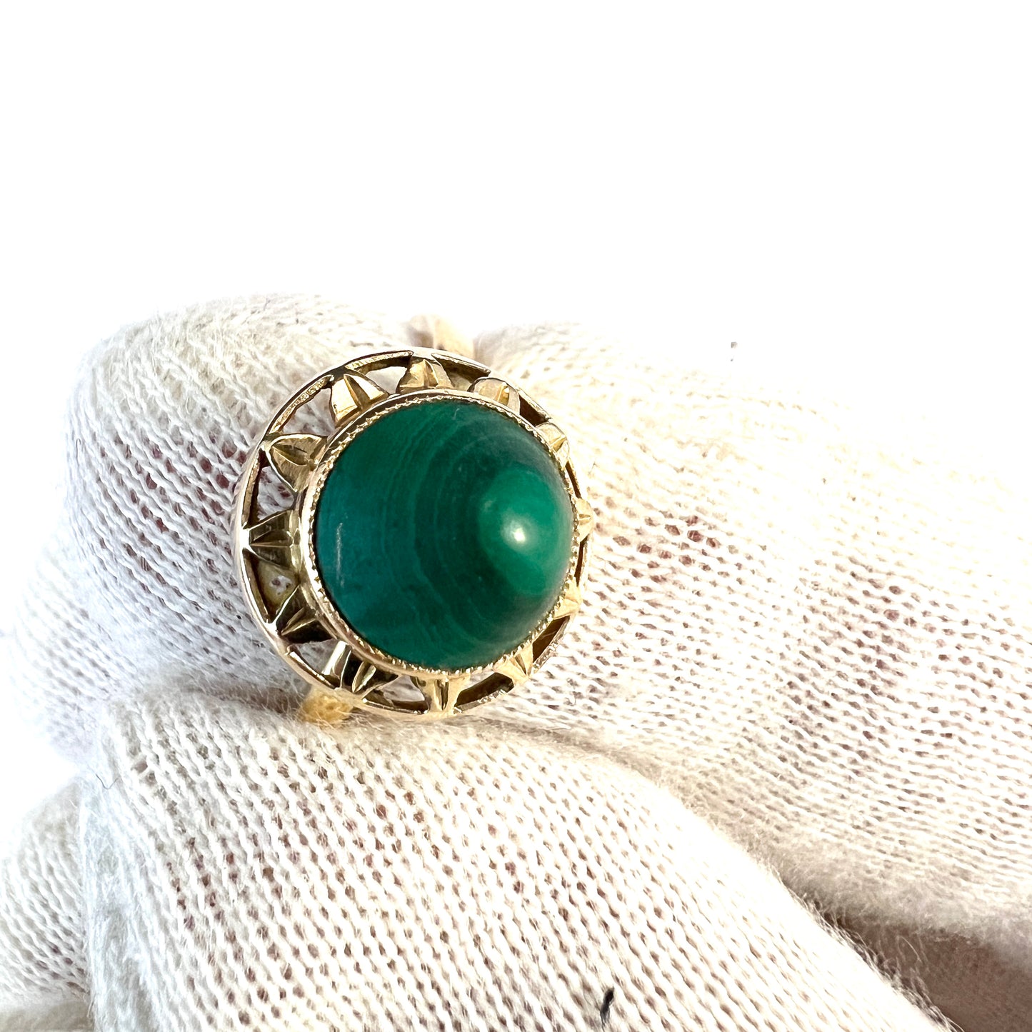 GVH, Sweden year 1941. War-time 20k Gold Malachite Ring