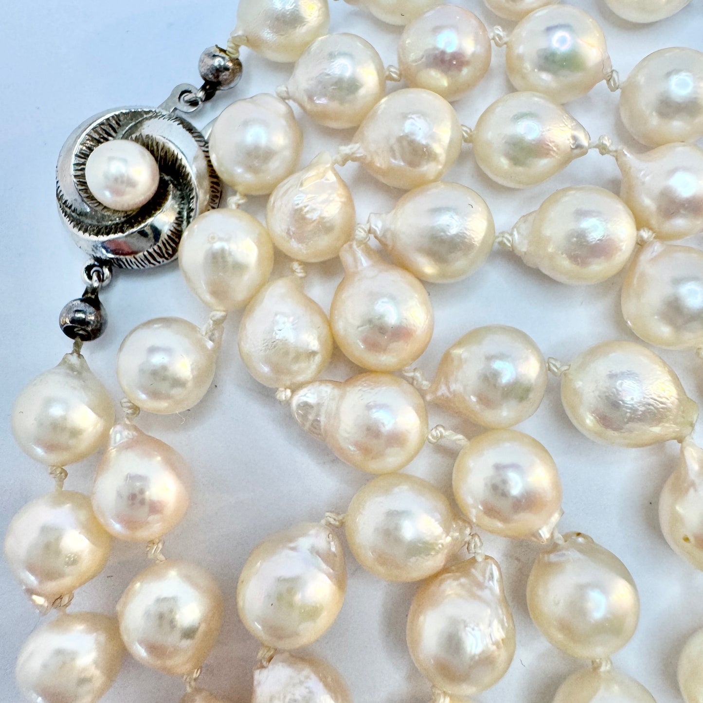 JKa Köhle, Germany. Vintage 29" Pearl Sterling Clasp Necklace