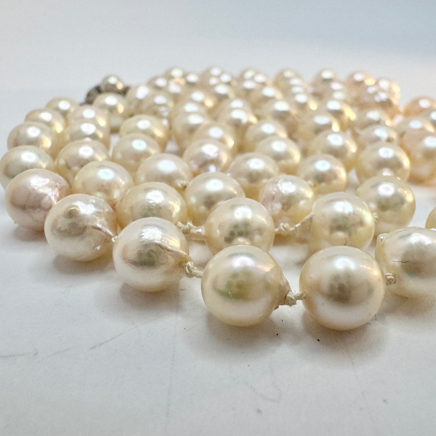 JKa Köhle, Germany. Vintage 29" Pearl Sterling Clasp Necklace