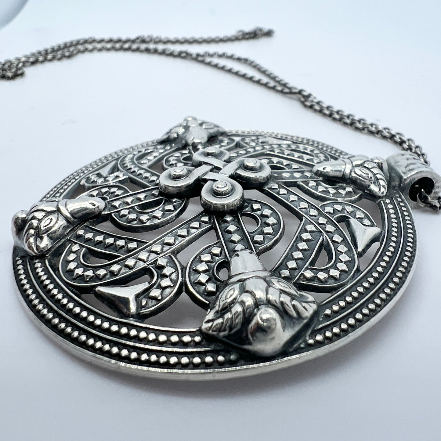 Kalevala Koru, Finland 1962. Large Vintage Solid Silver Long Chain Pendant Necklace.