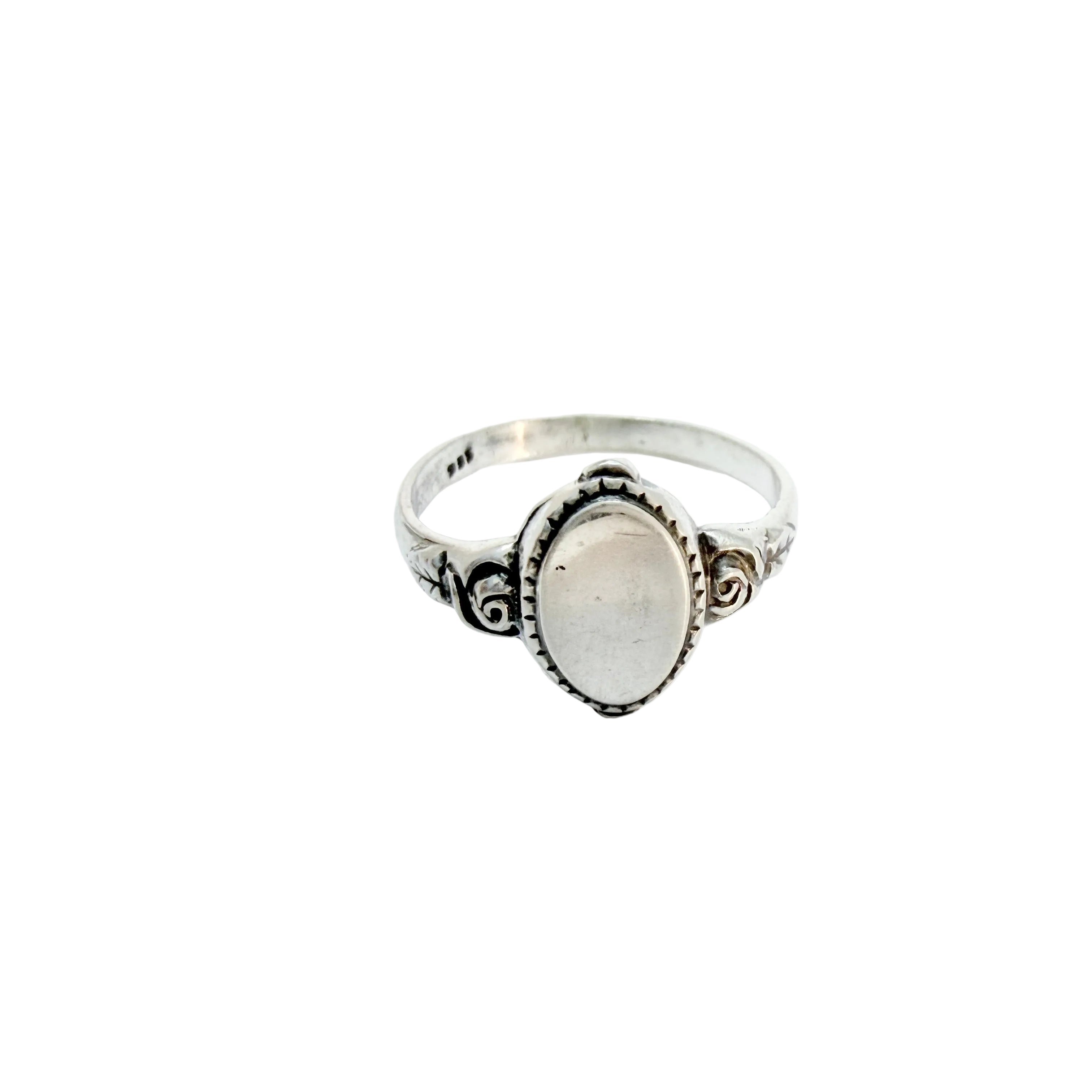 Vintage c 1950s. Vintage Sterling Silver Female Signet Ring – T