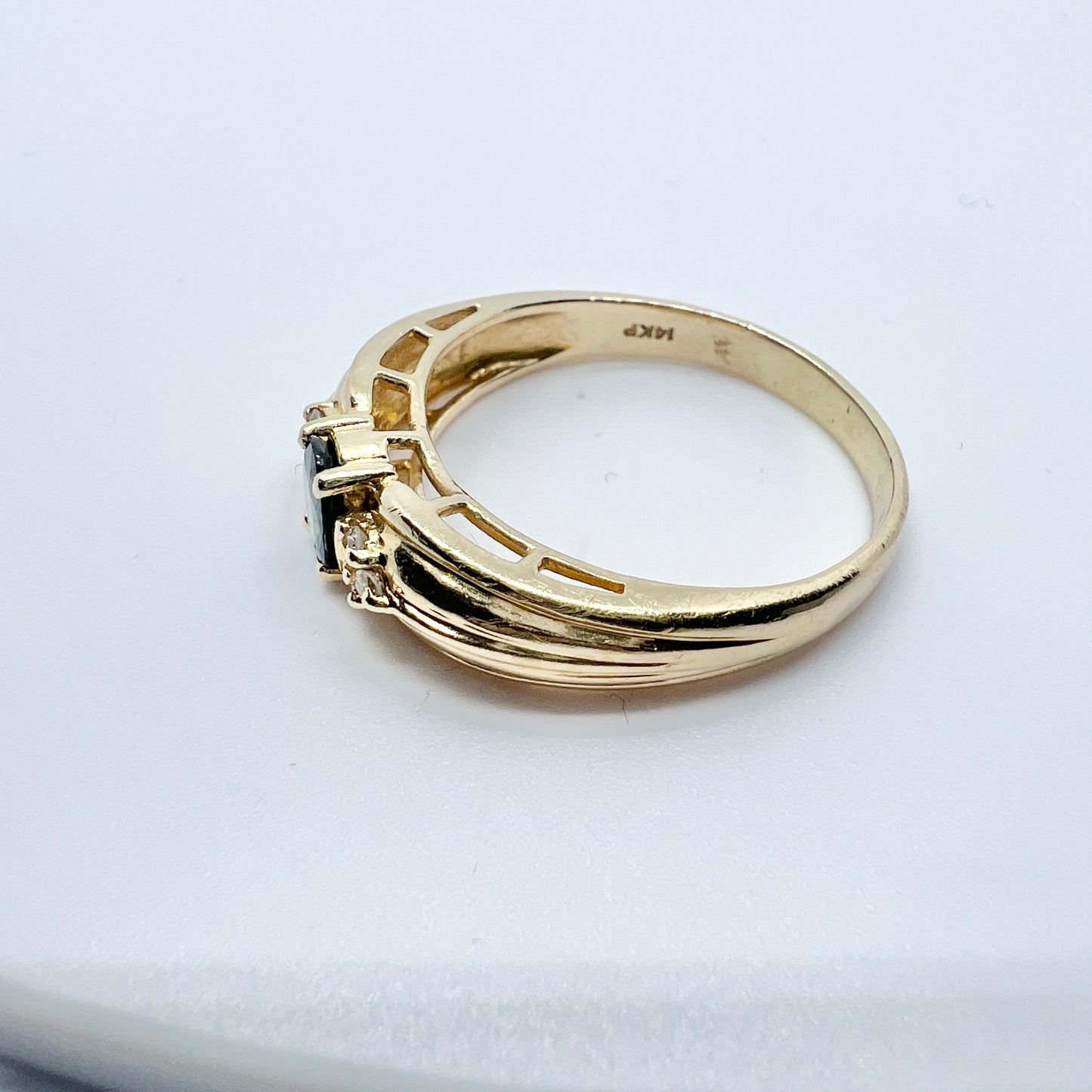 Vintage c 1950s. Mid-Century 14k Gold Diamond Sapphire Ring.