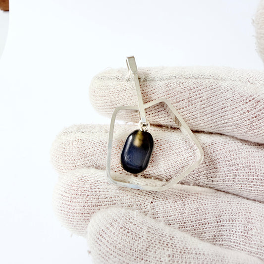 Hedbergs, Sweden 1959. Vintage Sterling Silver Chalcedony Pendant.