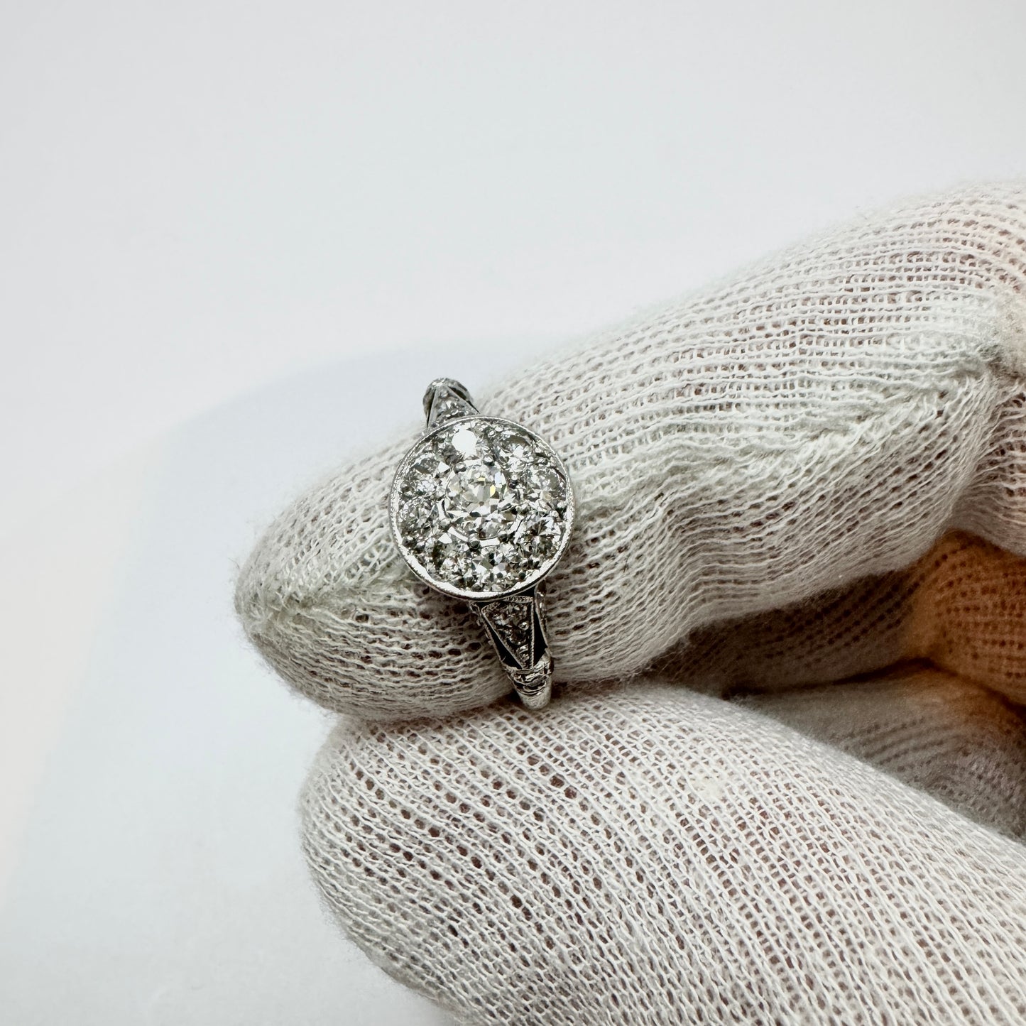 Art Deco c 1920s. Platinum Diamond Cluster Ring.