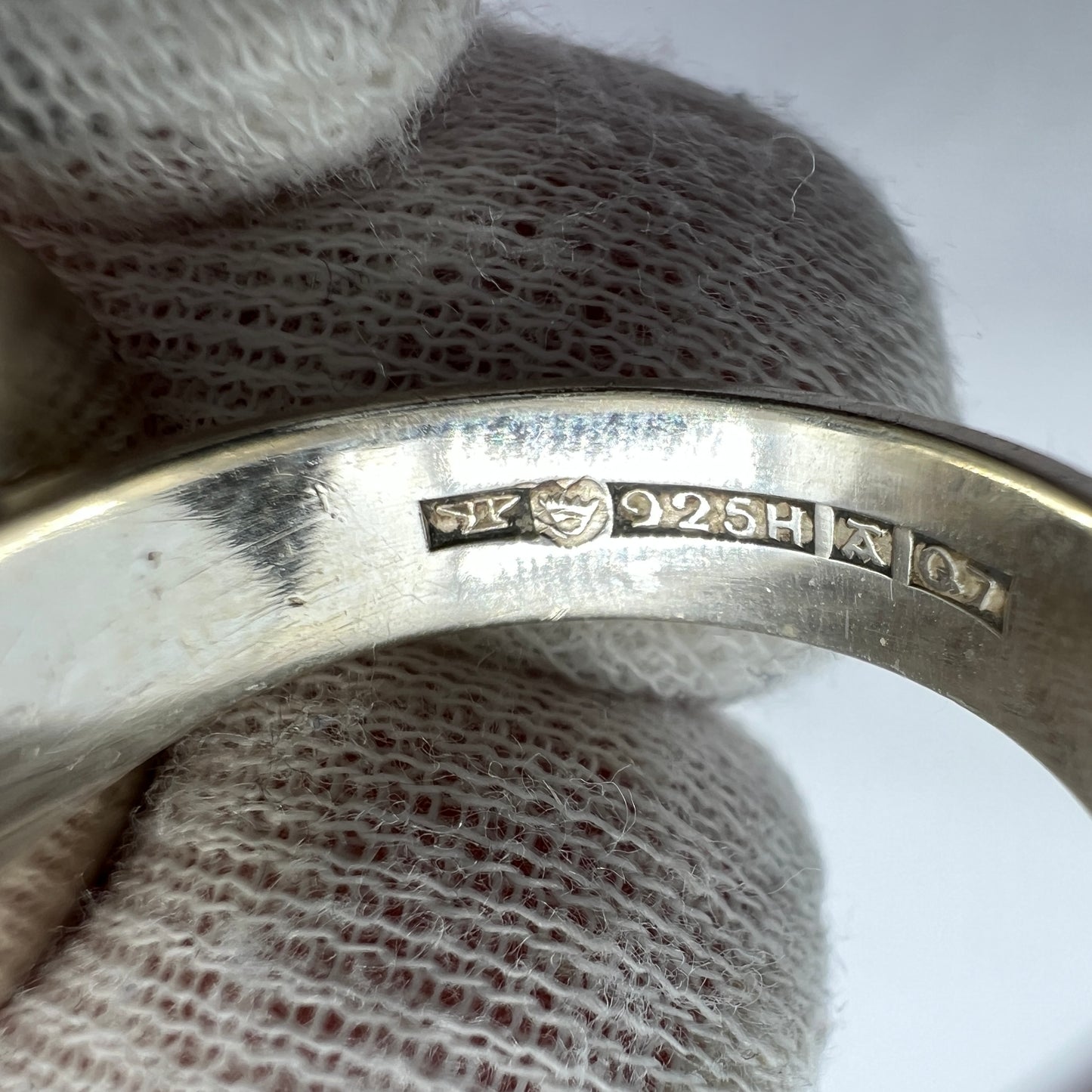 Elis Kauppi, Kupittaan Kulta Finland 1969. Vintage Sterling Silver Amethyst Ring.