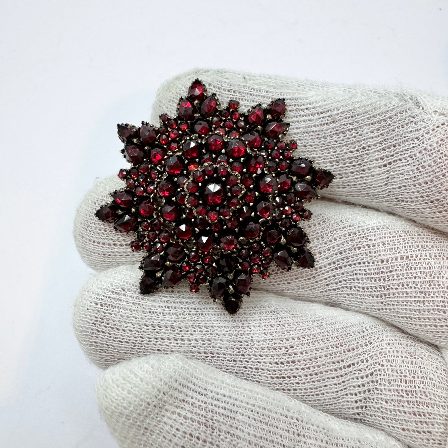 Antique Victorian Bohemian Garnet Gilt Metal Star Brooch.