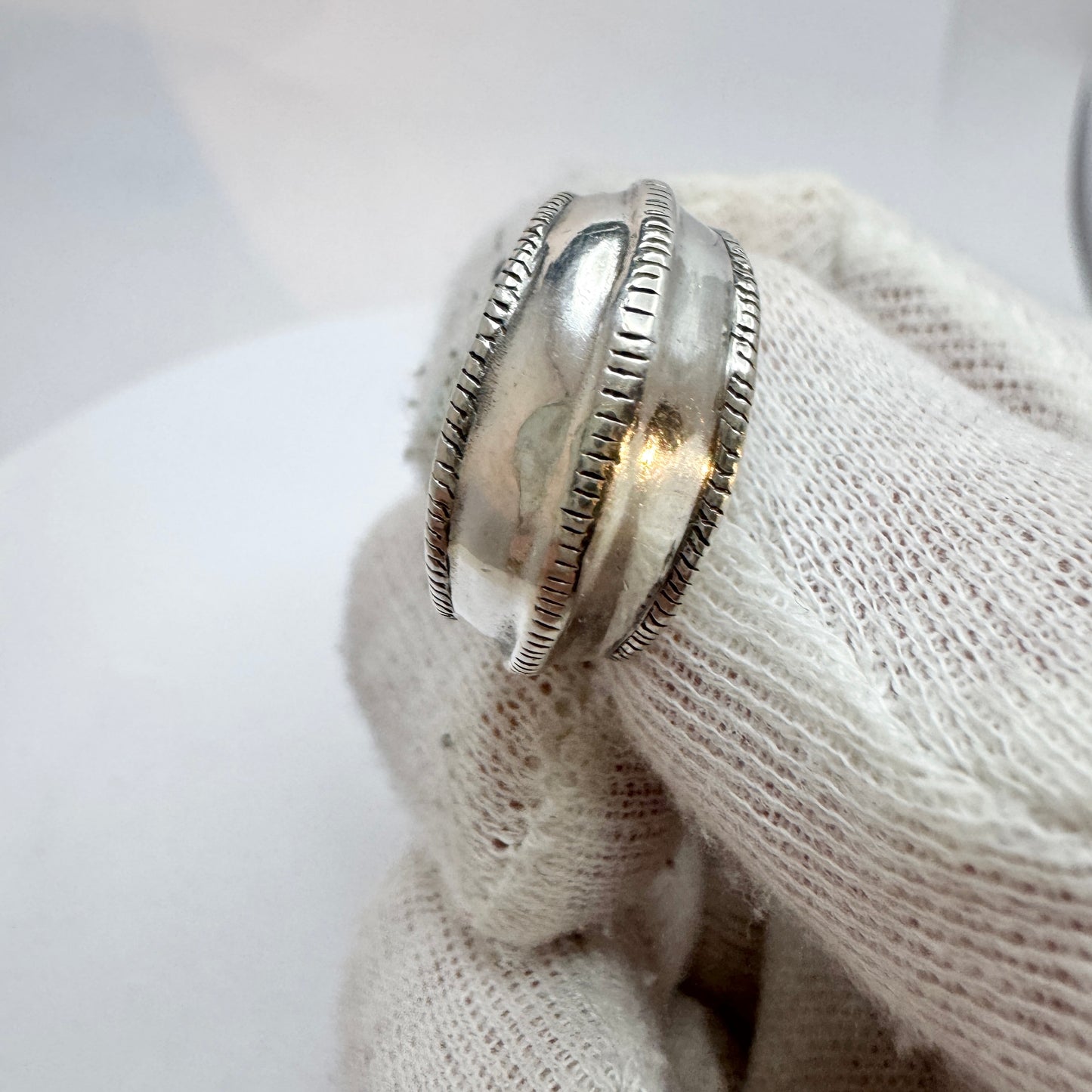Bengt Hallberg, Sweden. Vintage Sterling Silver Viking Copy Ring.