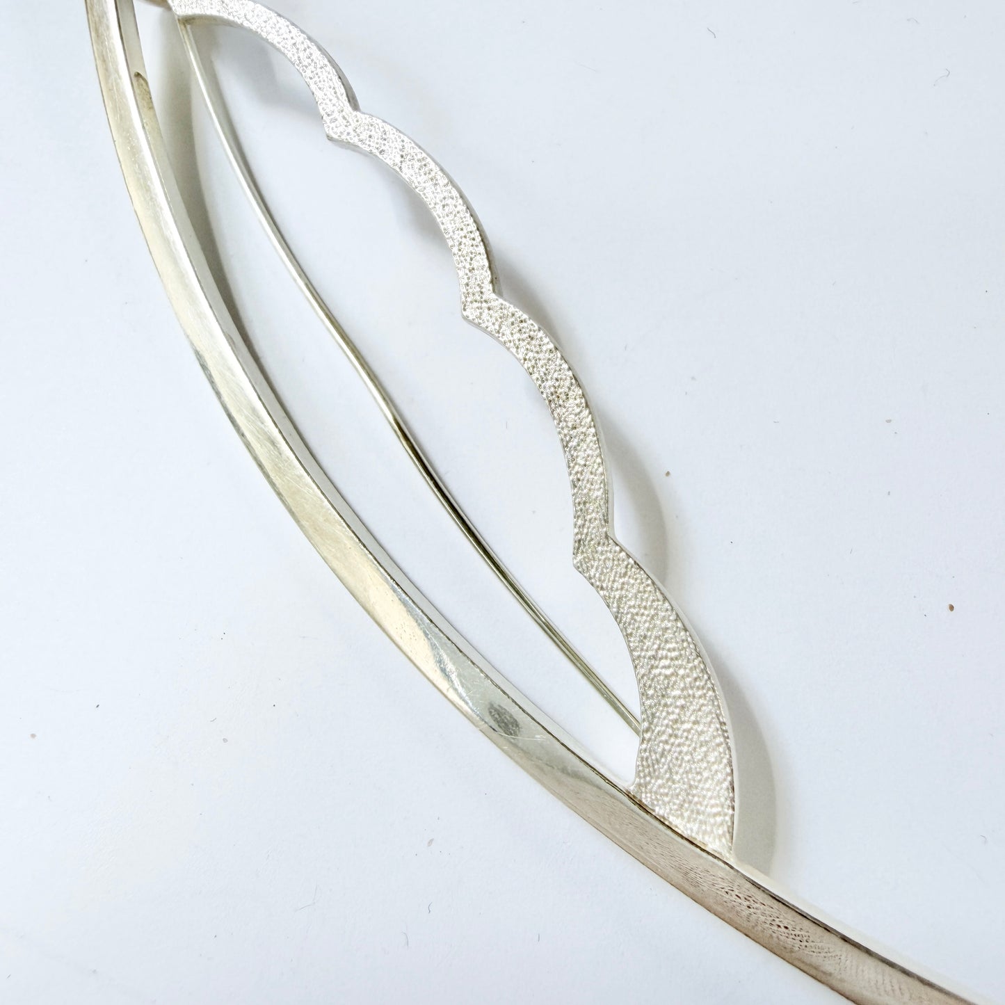 Jussi Jyvälahti, Finland 1989. Large Vintage Sterling Silver Brooch.