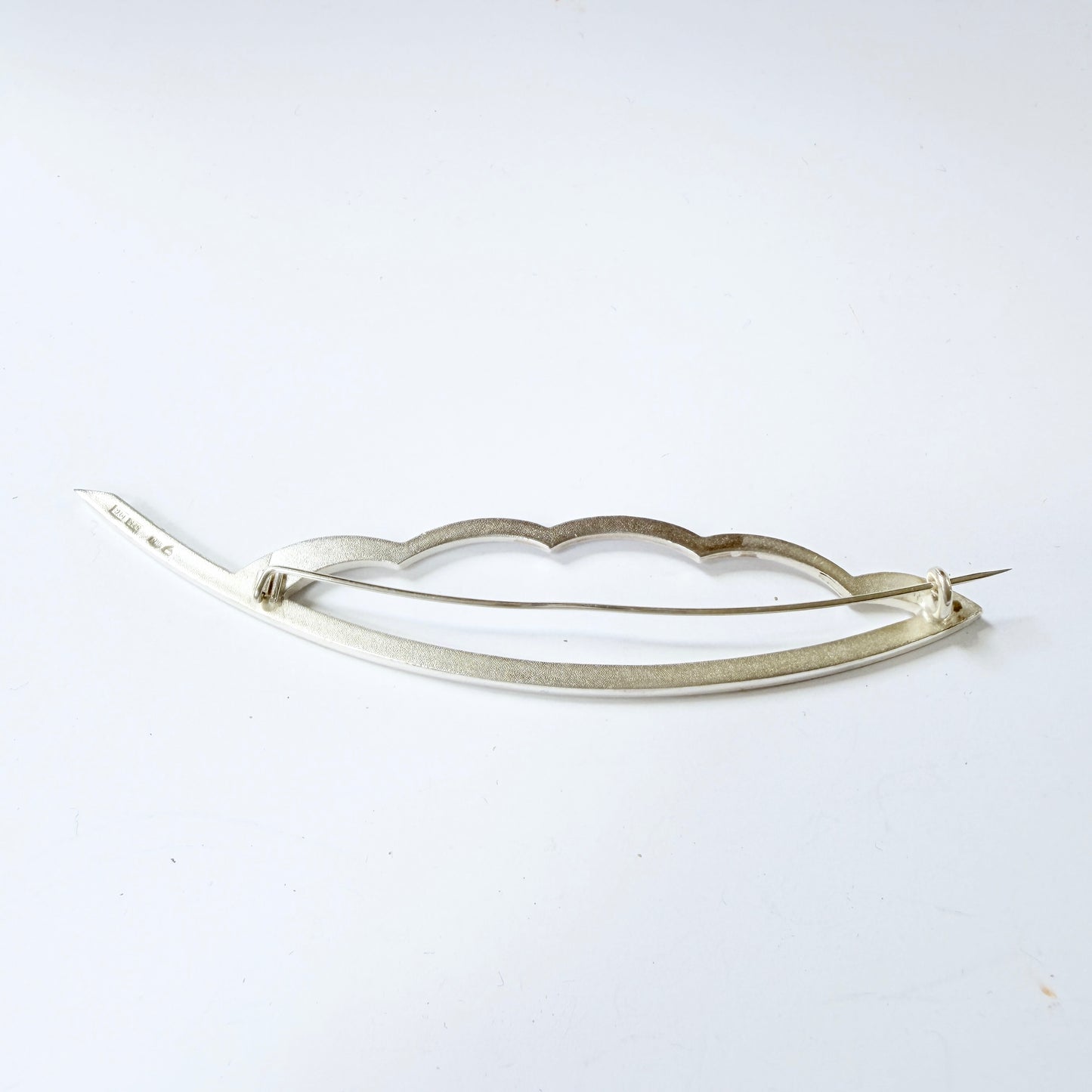 Jussi Jyvälahti, Finland 1989. Large Vintage Sterling Silver Brooch.