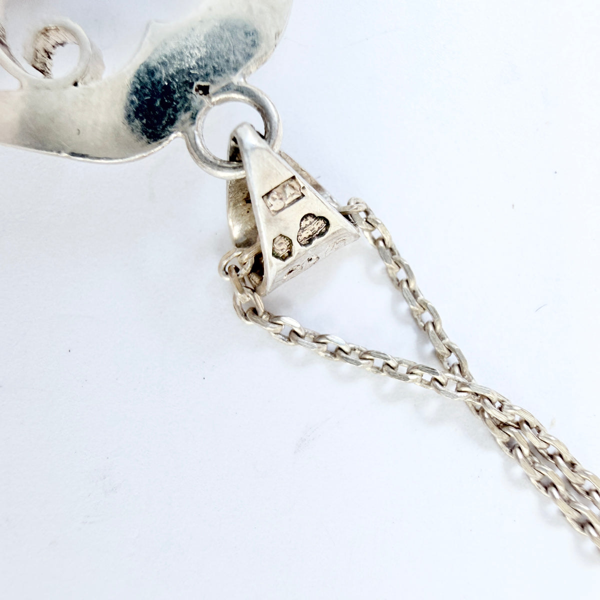 Sixten Allvin, Sweden 1947. Vintage Solid Silver Cameo Pendant Necklace. .