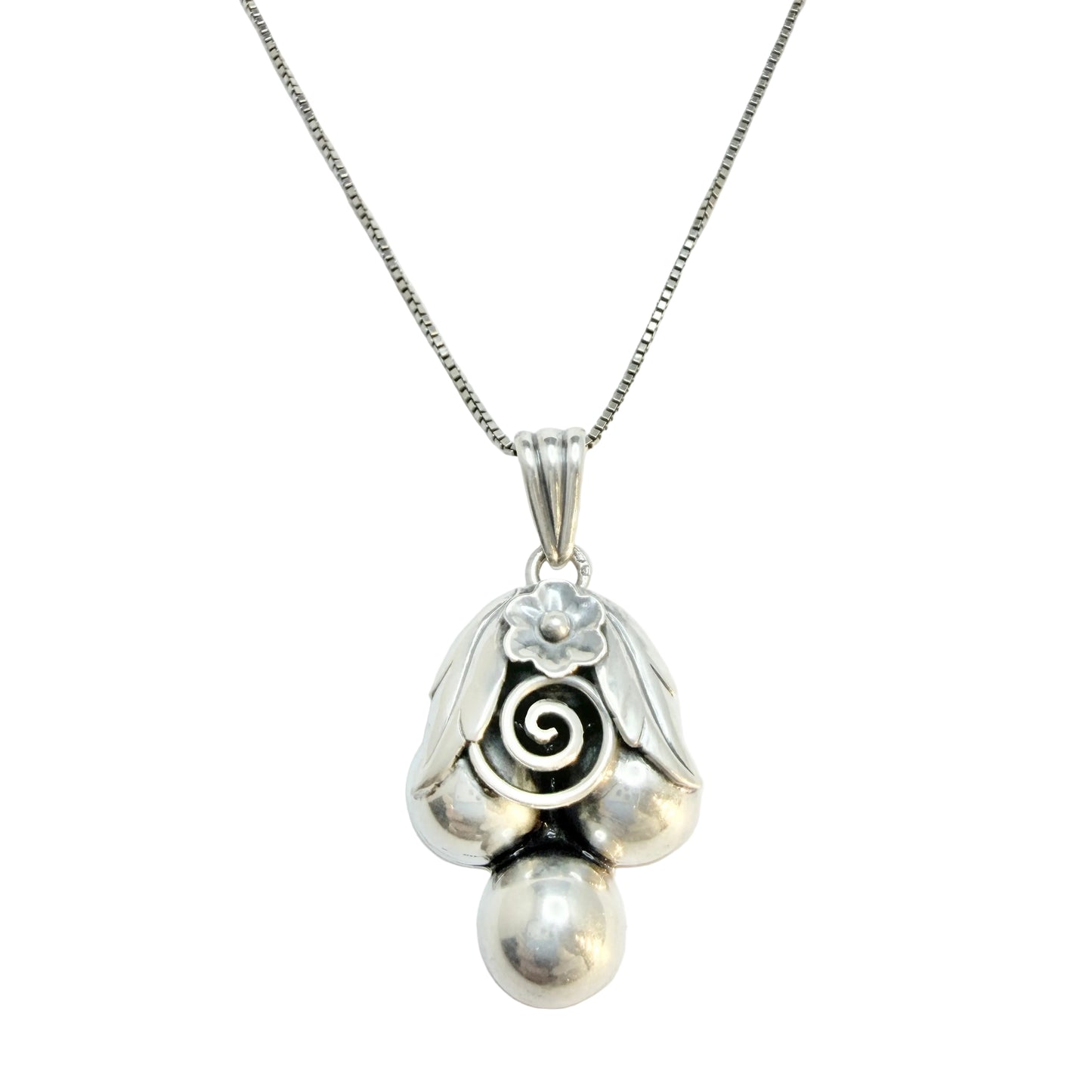 Gussi, Sweden 1954. Vintage Solid Silver Pendant Necklace.