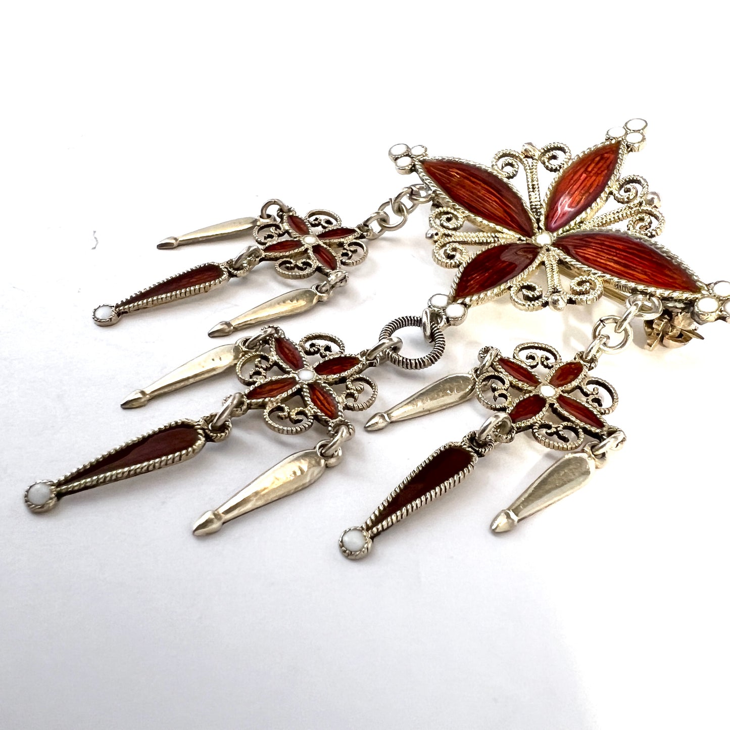 Clement Berg, Norway Early 1900s Sterling Silver Red  White Enamel Brooch.