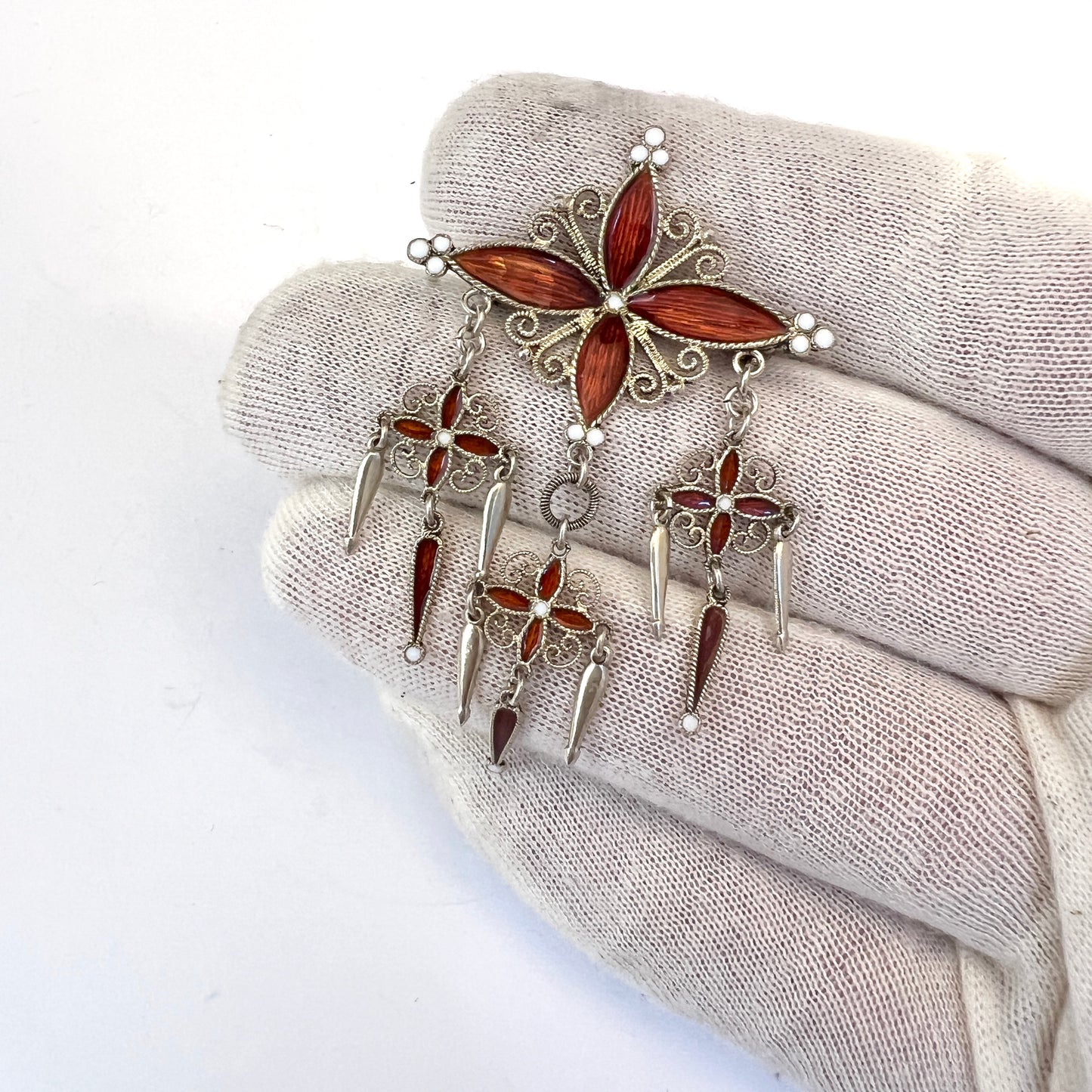 Clement Berg, Norway Early 1900s Sterling Silver Red  White Enamel Brooch.