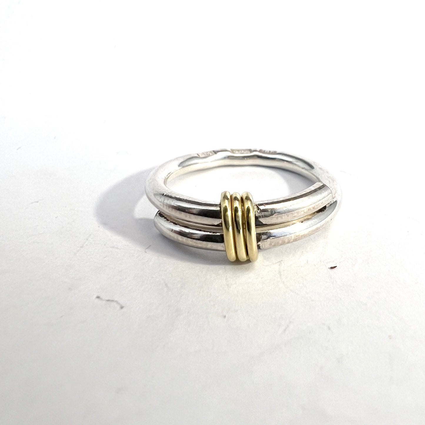 Etsuko Minowa, Sweden. Vintage 18k Gold Sterling Silver Ring.