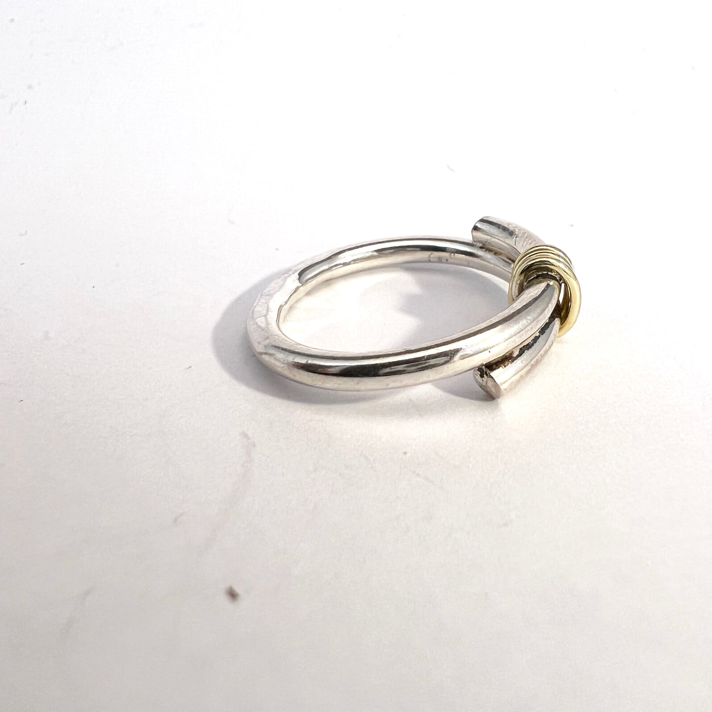 Etsuko Minowa, Sweden. Vintage 18k Gold Sterling Silver Ring.