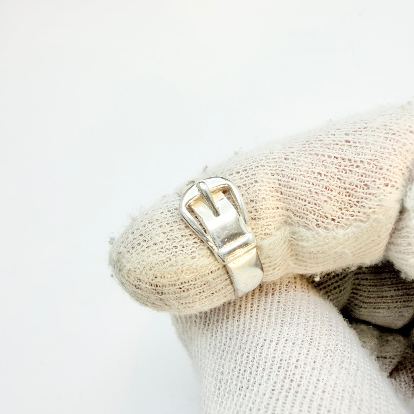 Vintage Sterling Silver Buckle Ring.