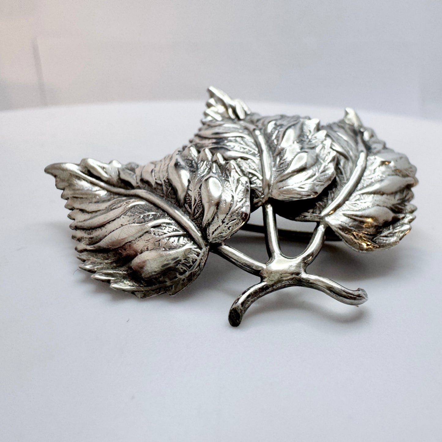 Pinco, Sweden 1954. Vintage Solid SIlver Brooch.