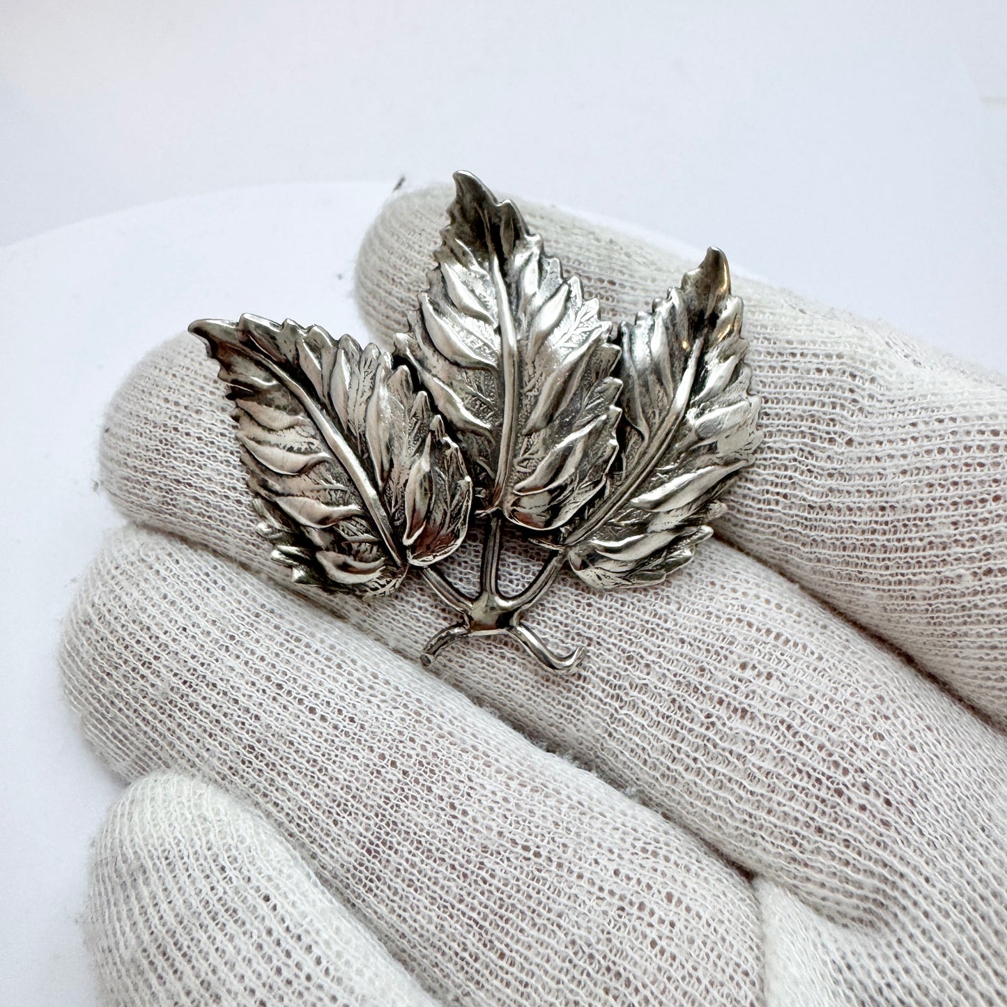 Pinco, Sweden 1954. Vintage Solid SIlver Brooch.