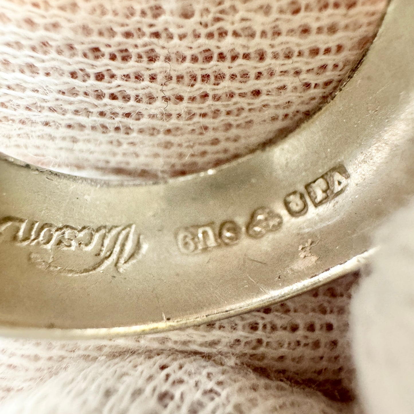 Victor Janson, Sweden year 1970. Solid Silver Band Ring.