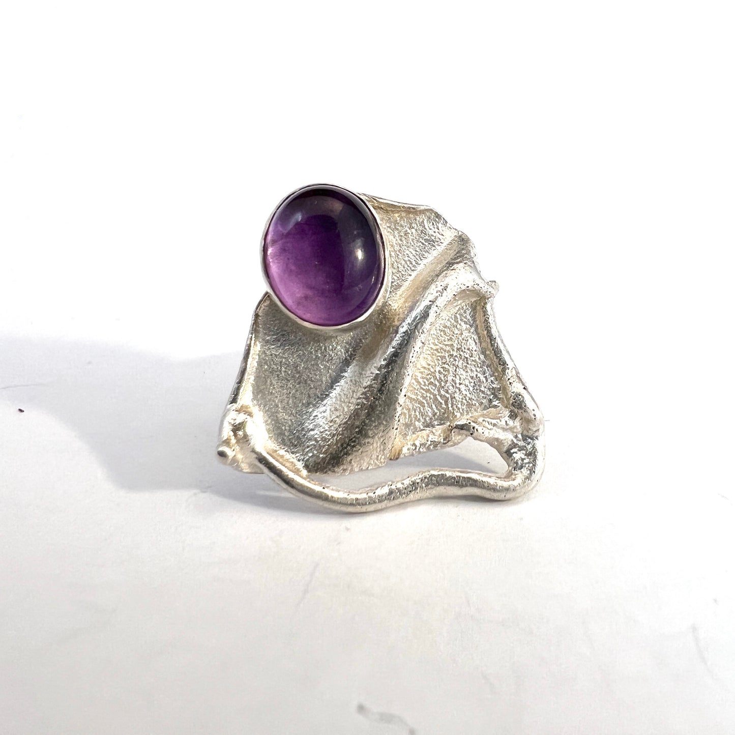 Avi Soffer, Israel Vintage Modernist Sterling Silver Amethyst Ring