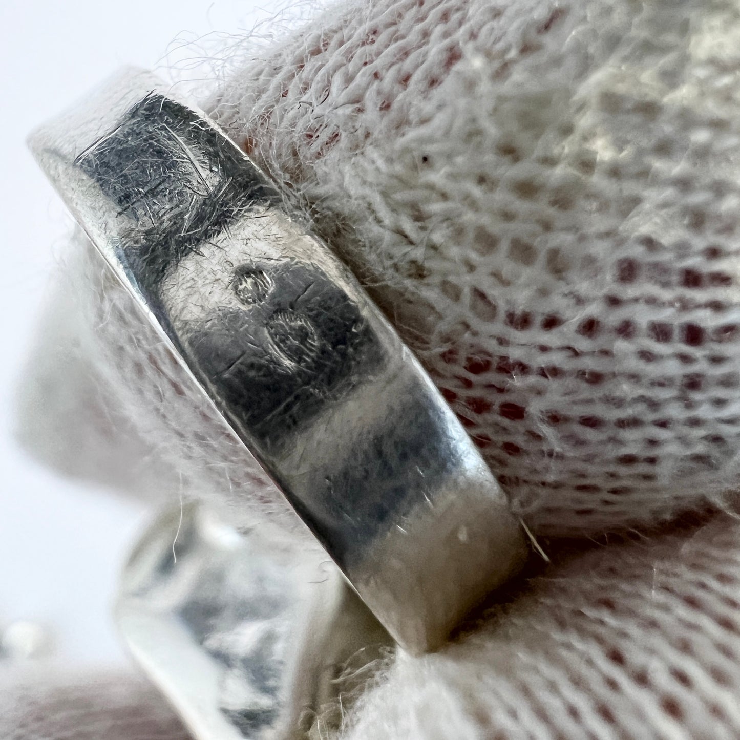 Avi Soffer, Israel Vintage Modernist Sterling Silver Amethyst Ring