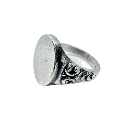 Frey & Co, Germany c 1940s. Vintage Solid Silver Signet Ring.