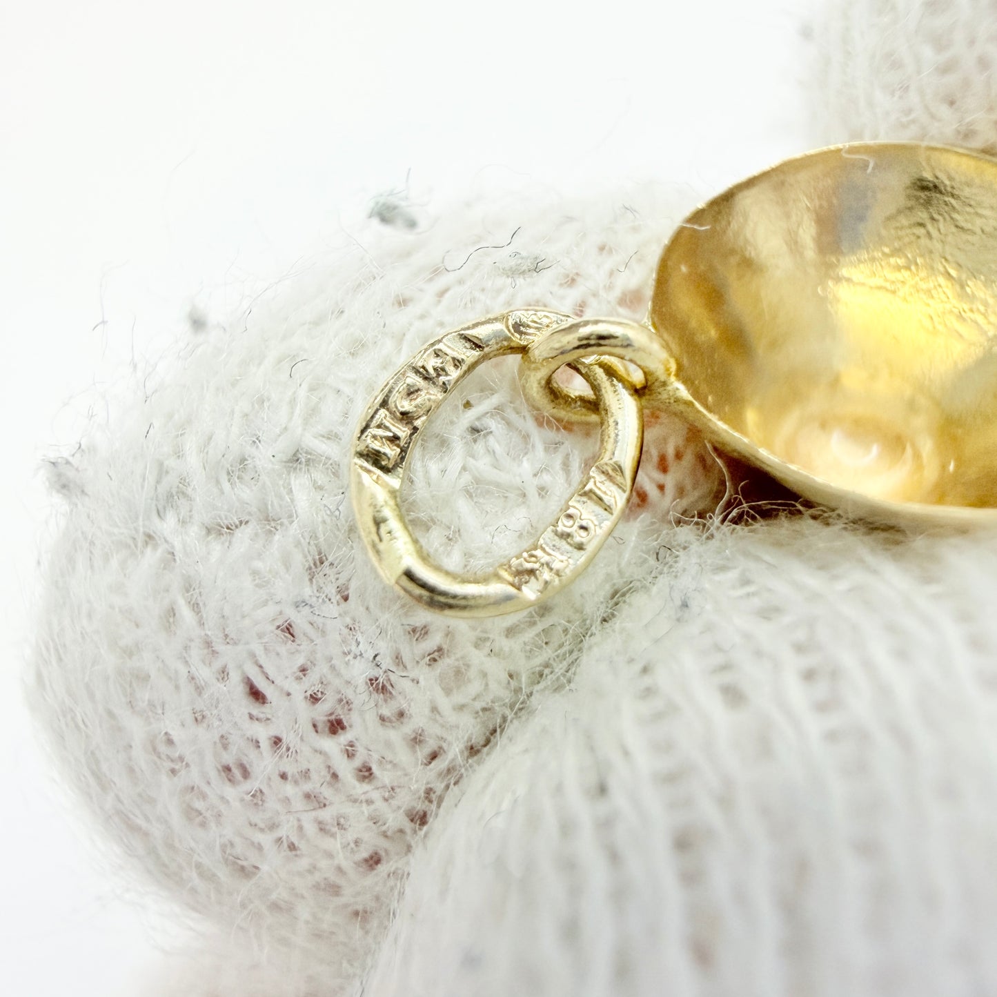 Svedboms, Sweden c 1960s. Vintage 18k Gold Cocktail Martini Glass Charm.