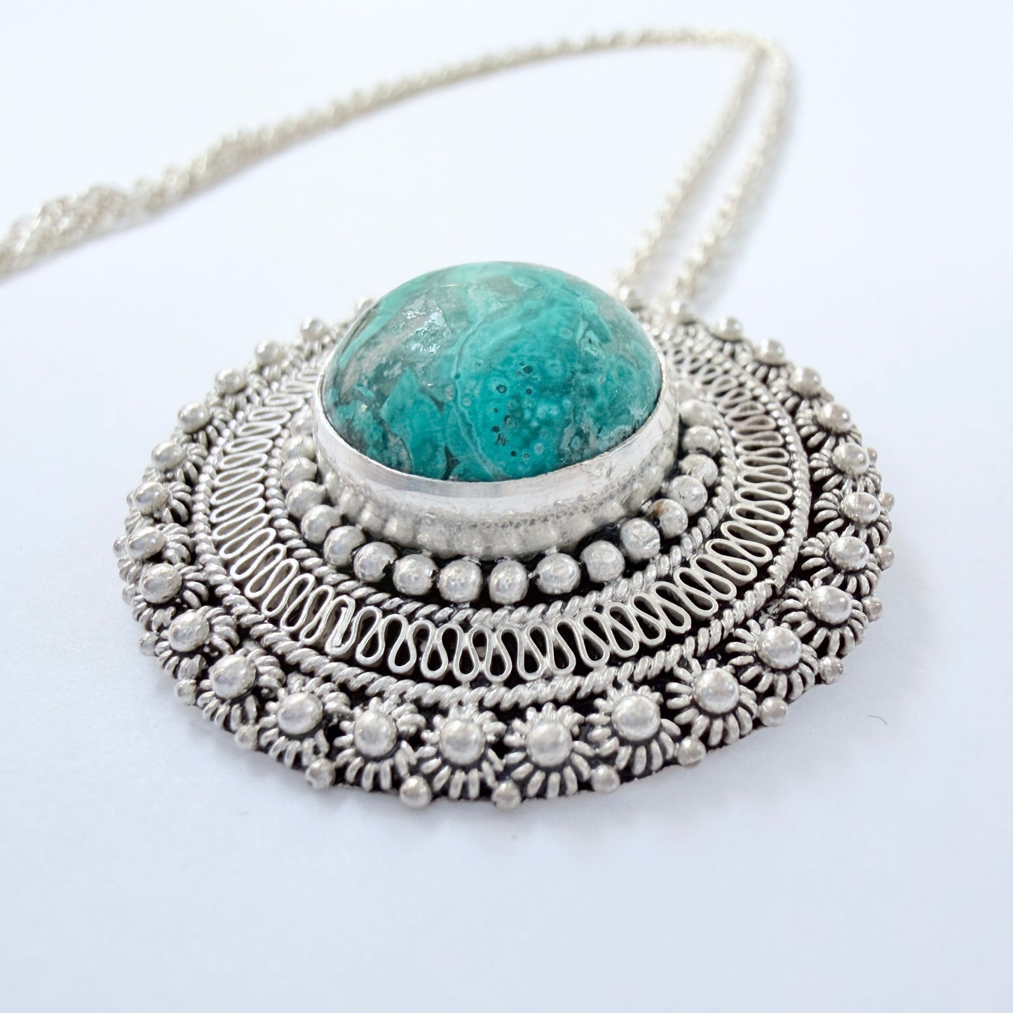 Jerusalem. Vintage Sterling Silver Eilat Stone Pendant Necklace.