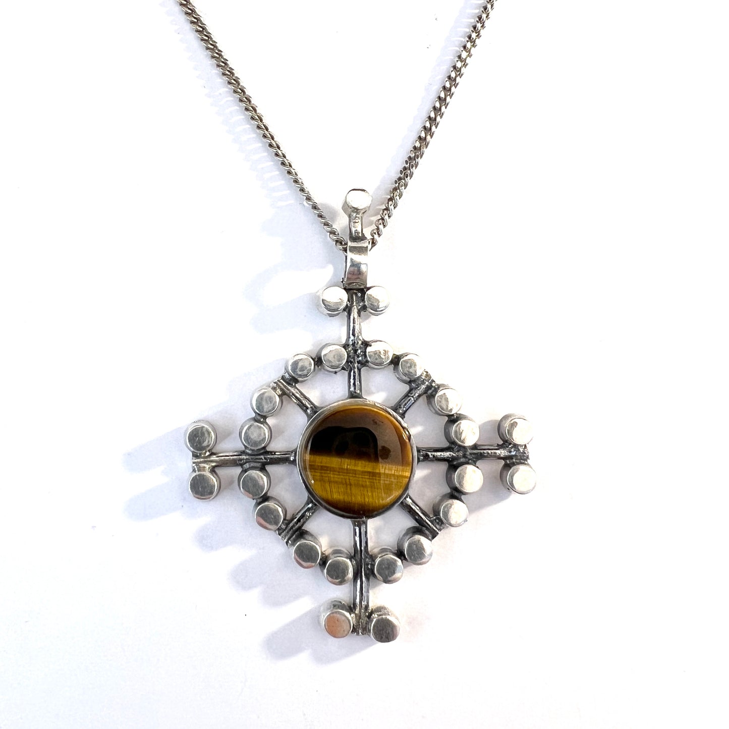 Jorma Laine for Kultateollisus, Finland 1972. Solid Silver Tiger's Eye Pendant Necklace.