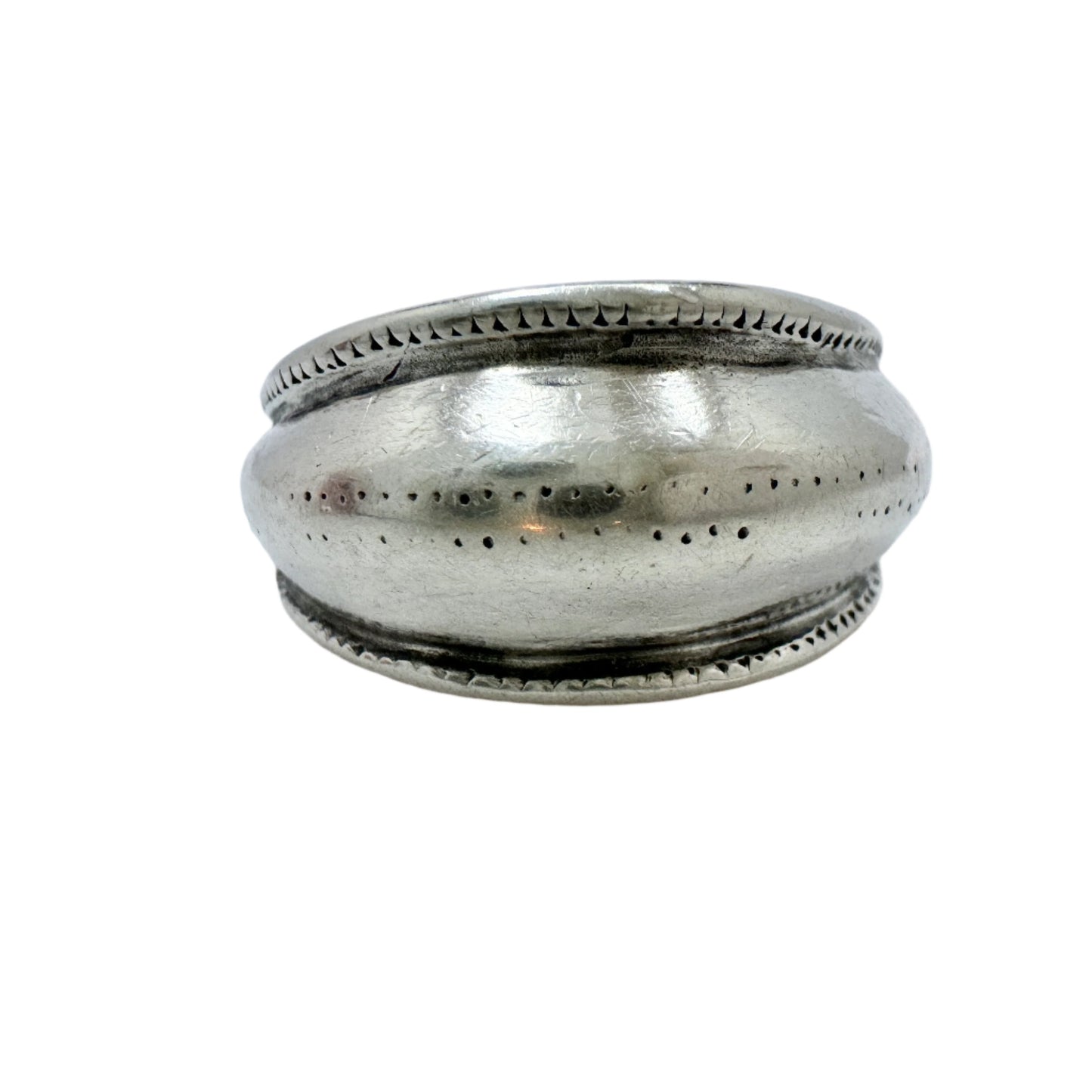 Bengt Hallberg, Sweden. Vintage Sterling Silver Viking Copy Ring.