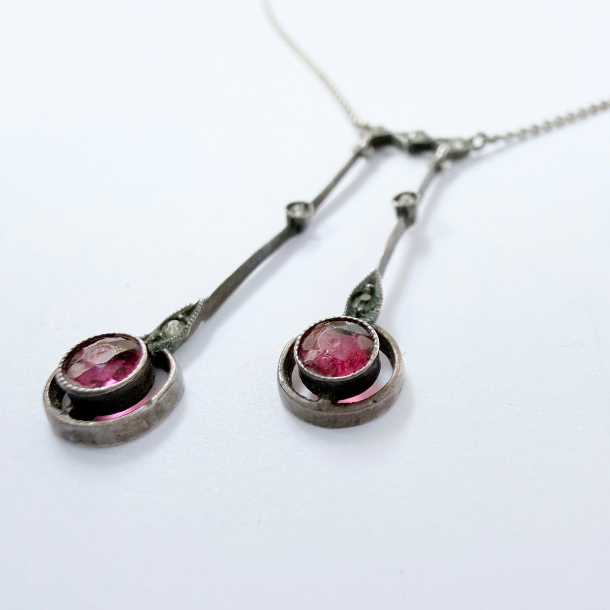 Antique ca 1920. Solid830 Silver Paste Stone Négligée Necklace