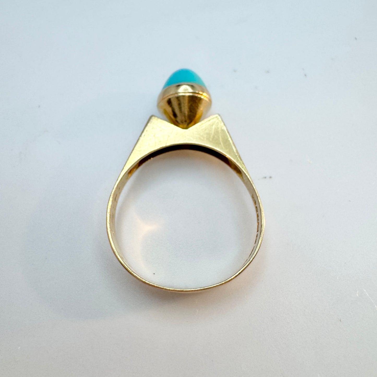 Alton, Sweden 1966. Vintage Space Age 18k Gold Turquoise Ring.