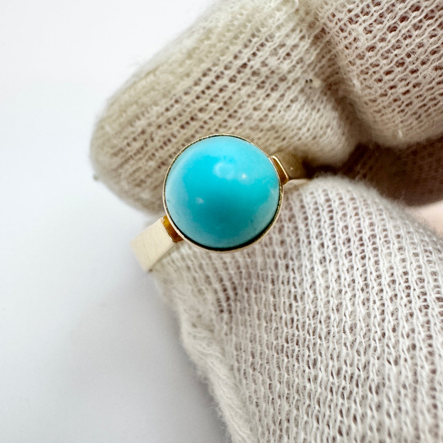 Alton, Sweden 1966. Vintage Space Age 18k Gold Turquoise Ring.